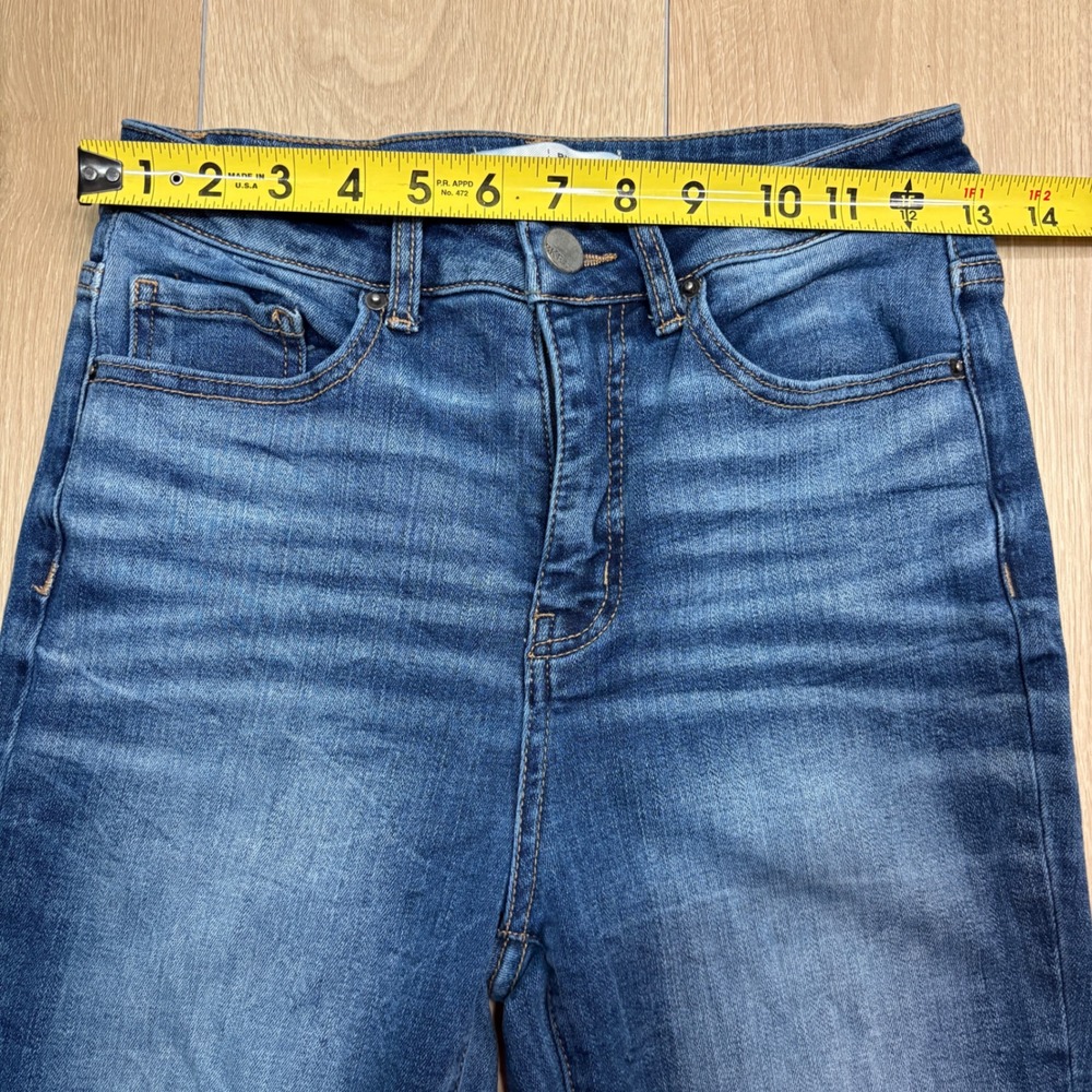 BKE Billie High Rise Slim Tailored Bootcut Jeans Blue Wash 27x31.5 Distressed - Picture 7 of 10